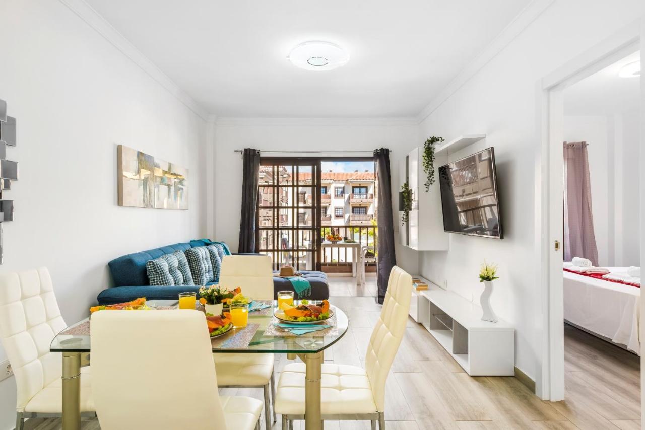 Sunshine Smart Home Hi-End Services Av Streaming Arona  Exteriör bild