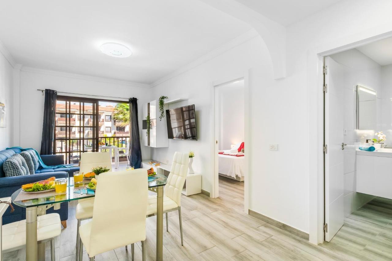 Sunshine Smart Home Hi-End Services Av Streaming Arona  Exteriör bild